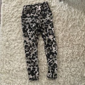Evolution and creation leggings like new.
